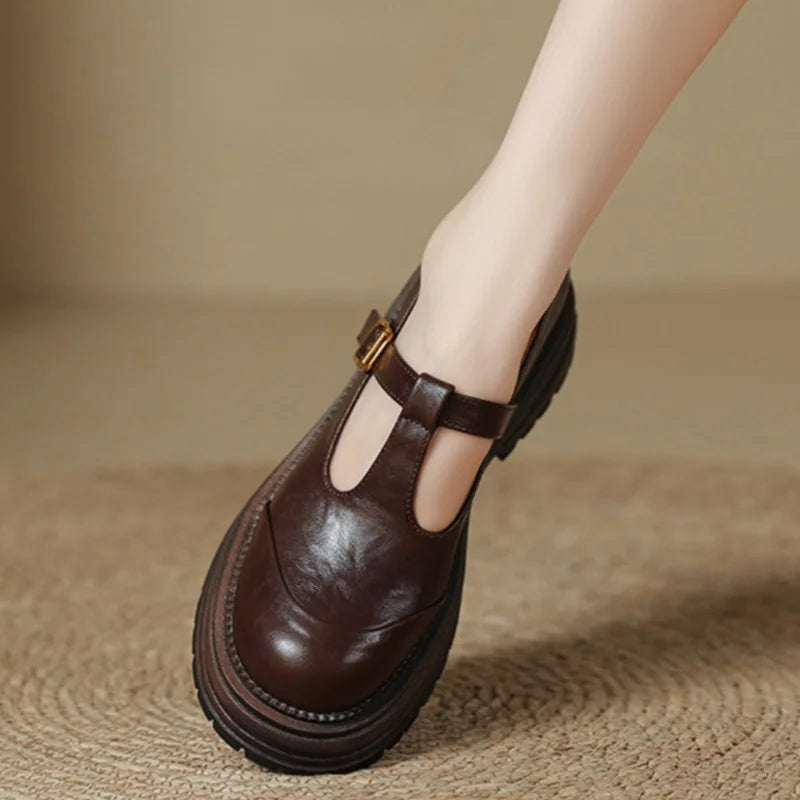 Daria – Scarpe vintage con cinturino a T — 1
